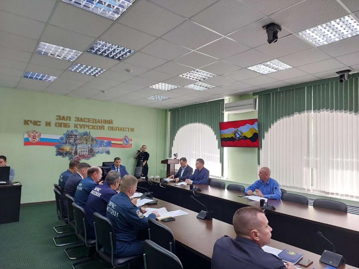    В Курской области бытовые пожары унесли жизни 20 человек, 1000 раз горели мусор и сухая трава