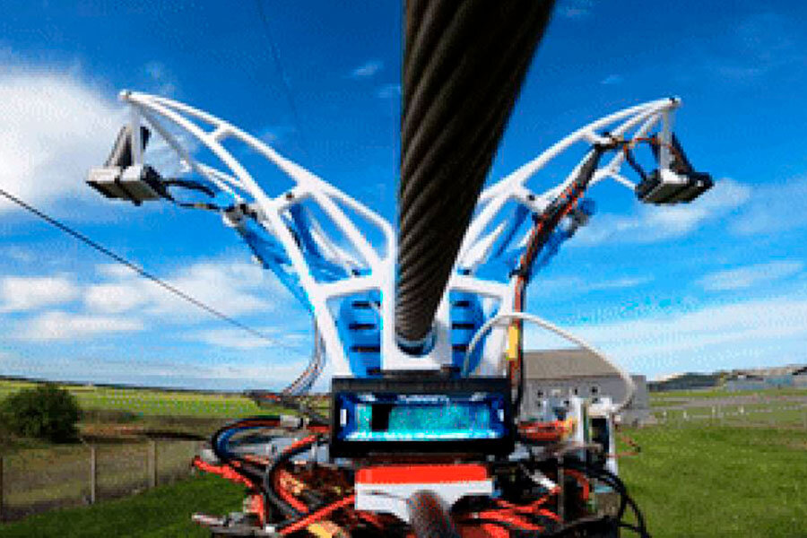    Скриншот: Drone Infrastructure Inspection & Interaction Group / YouTube