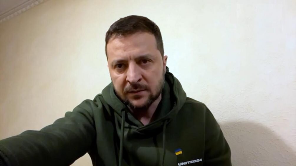   Состояние Зеленского написано у него на лице. Иллюстрация: стоп-кадр видео.