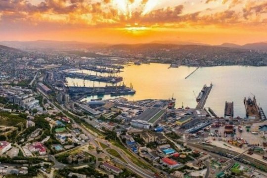    Администрация города готова к сотрудничеству только с социально ориентированной компанией, которая будет работать в рамках КРТ.