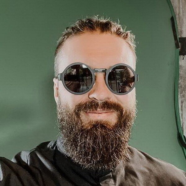     Burito соберут дуэты и песни друзей в специальную программу