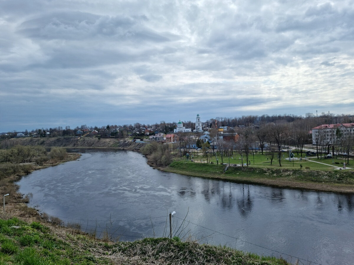 Выходные в Ржеве: что посмотреть в городе грандиозных мемориалов? | Яндекс  Путешествия | Дзен