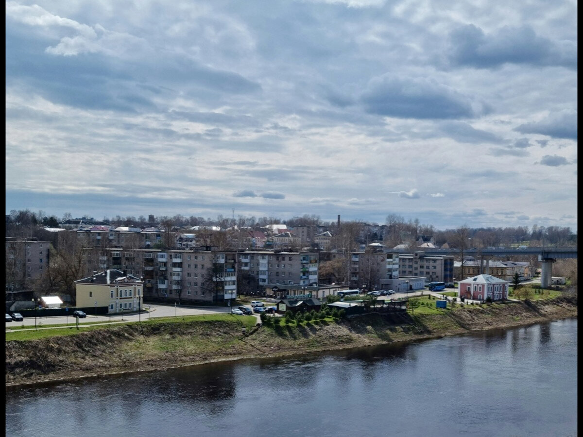 Выходные в Ржеве: что посмотреть в городе грандиозных мемориалов? | Яндекс  Путешествия | Дзен