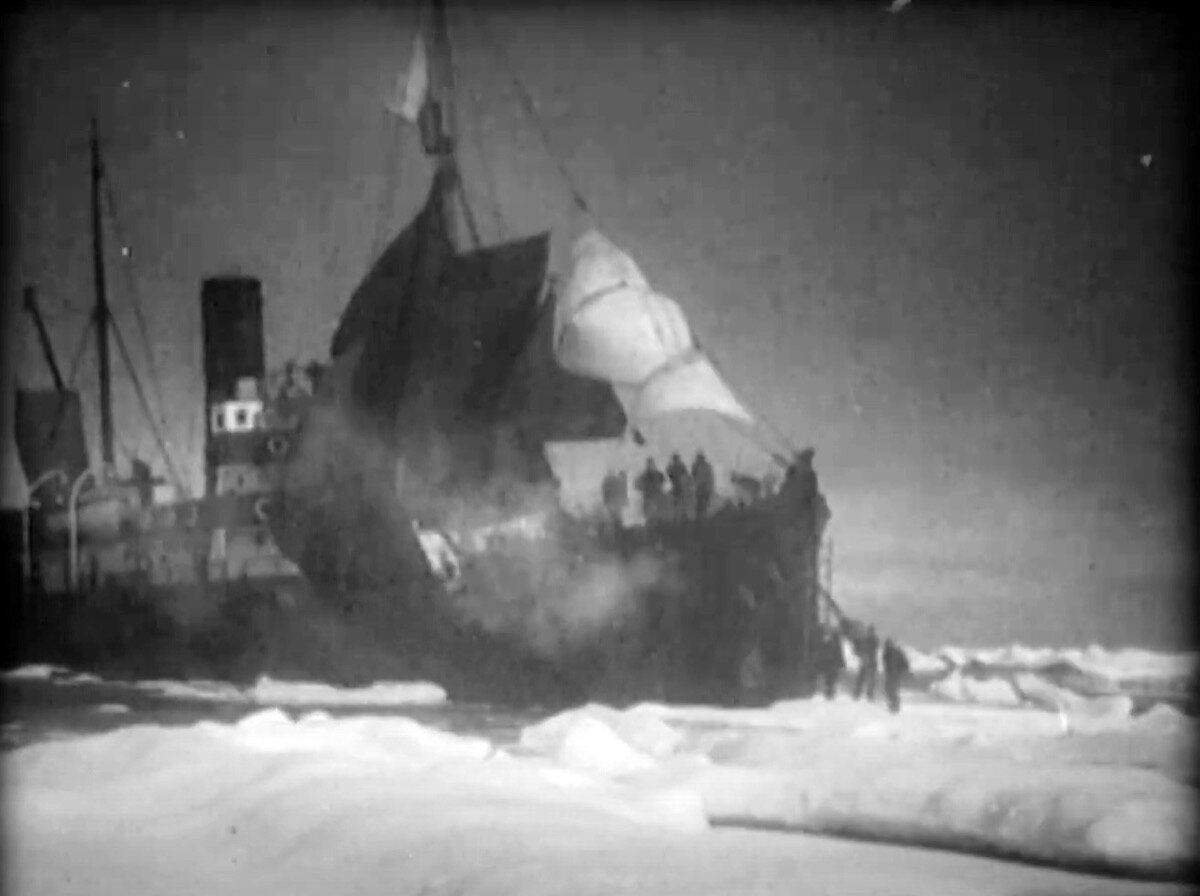 Снятая при финансовой поддержке ПОРА кинолента рассказывает о «Челюскинской эпопее» и подвигах современных полярных исследователей В День полярника, который уже более десятилетия отмечается в России