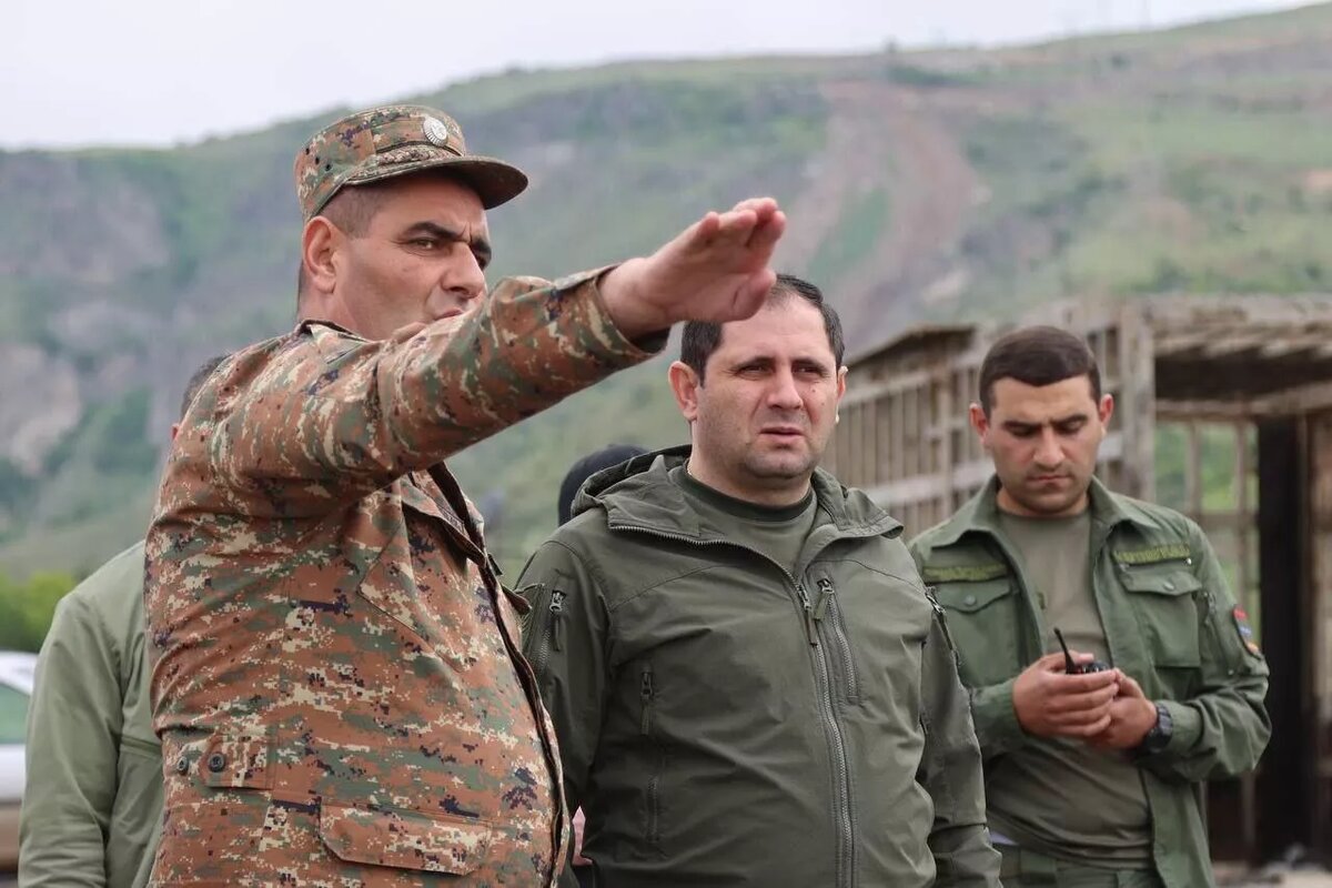 © Photo : press office of MoD of RA