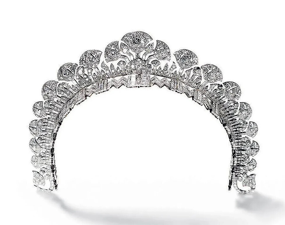 Украшение  находится в распоряжении Александрийского королевского ювелирного музея