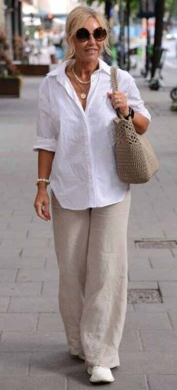 Летняя одежда для зрелых женщин