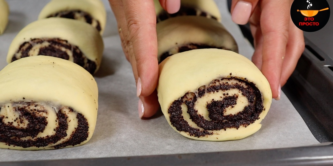 Булочки с маком из детства: мягкие, нежные с сочной маковой начинкой
