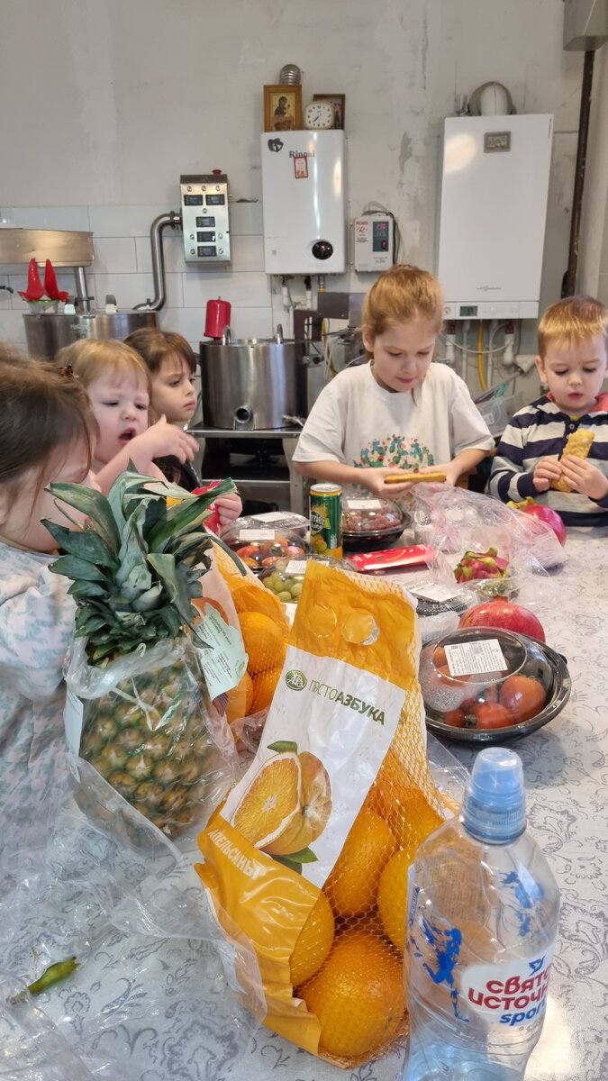 Мне очень хотелось заработать побольше денег, чтобы улучшить жизнь моих детей. 