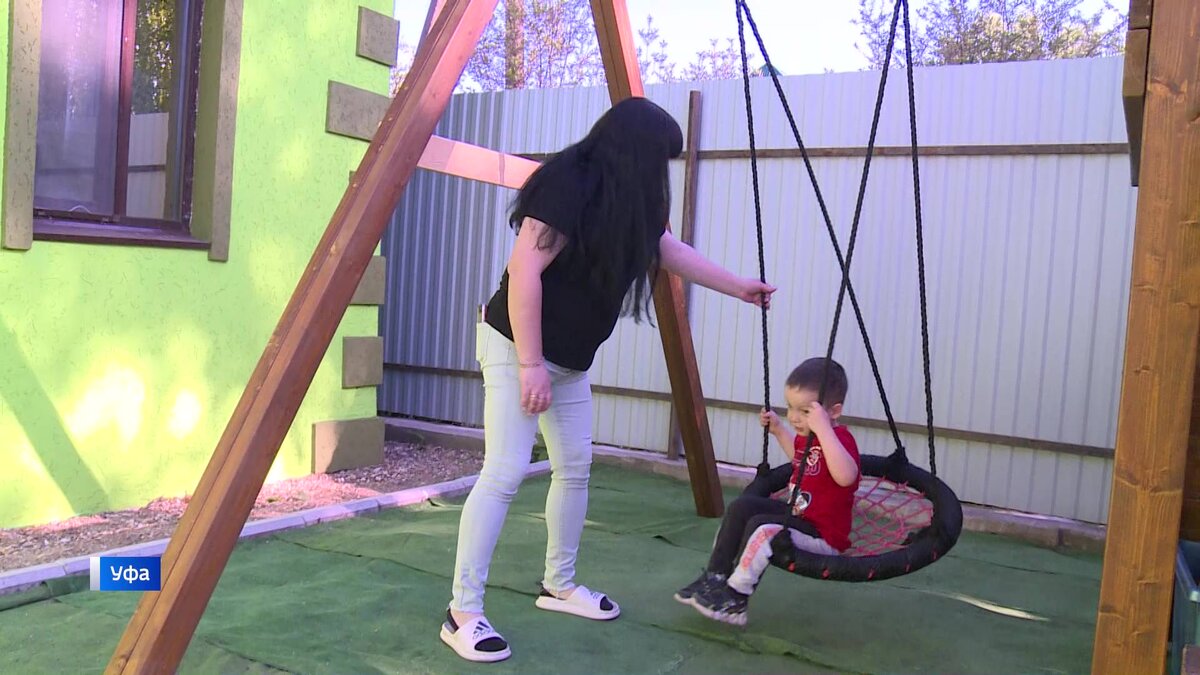    В Башкирии сократилась рождаемость: эксперты объяснили, почему стоит не откладывать материнство