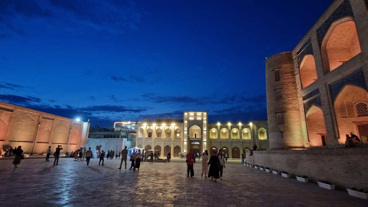 Бухала. Узбекистан. 