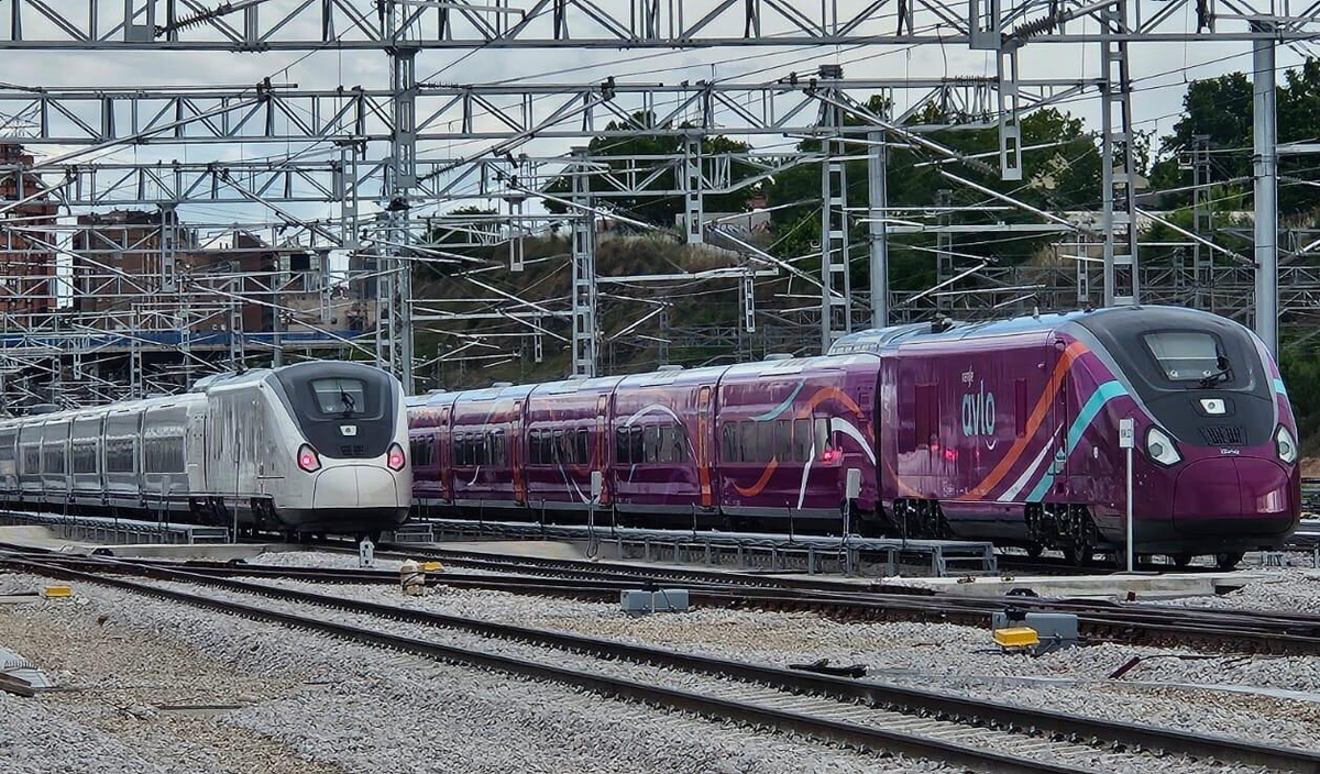 Высокоскоростные поезда Talgo Avril введены в эксплуатацию в Испании |  ROLLINGSTOCK Agency | Дзен