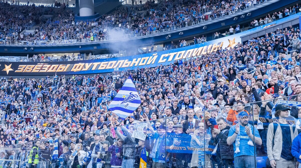 На матчах "Зенита" бывает очень мало свободных мест. Фото ФК Зенит 