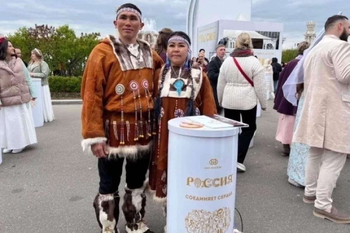    Поженились Дмитрий и Мария во время первого Всероссийского свадебного фестиваля,