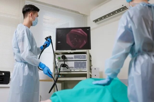    Как называется врач по желудку?