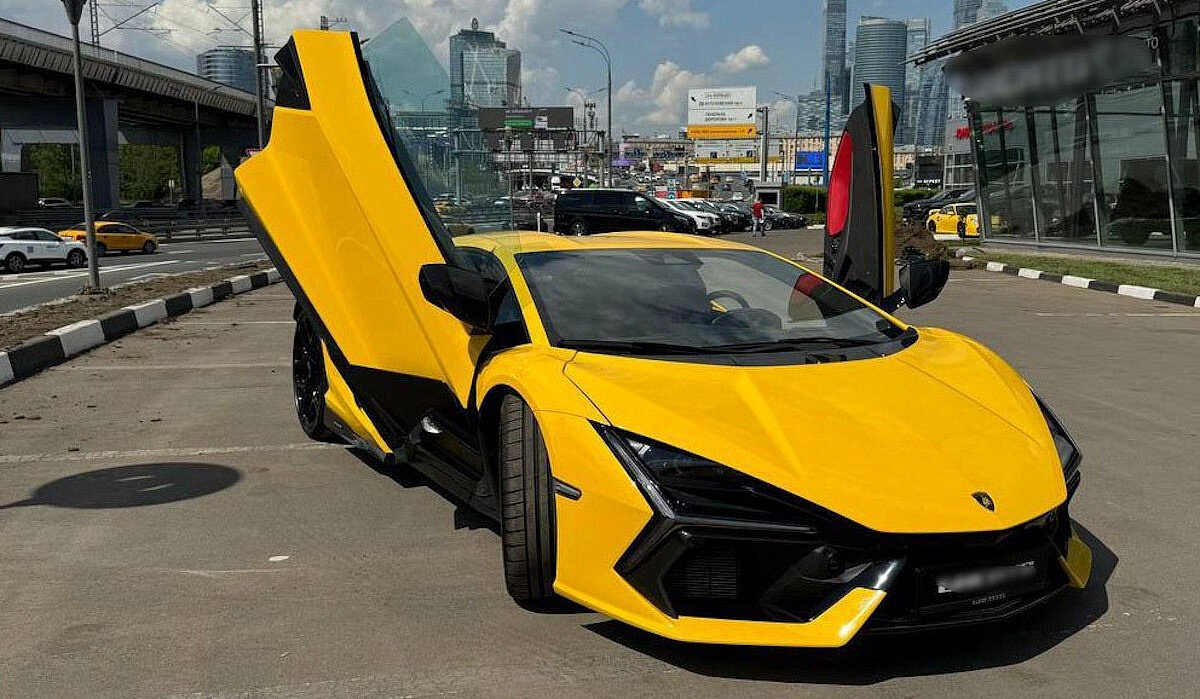 Россиянин купил любимой Lamborghini Revuelto за 140 миллионов | Изнанка -  новостной портал | Дзен