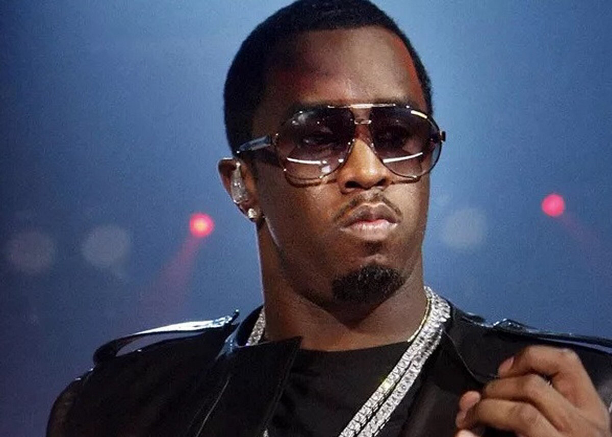 P diddy tg. Рэппер Diddy. Шон Комбс фото 2022. Шон Комбс РЭПЕРЫ США. Пи Дидди зубочистка.