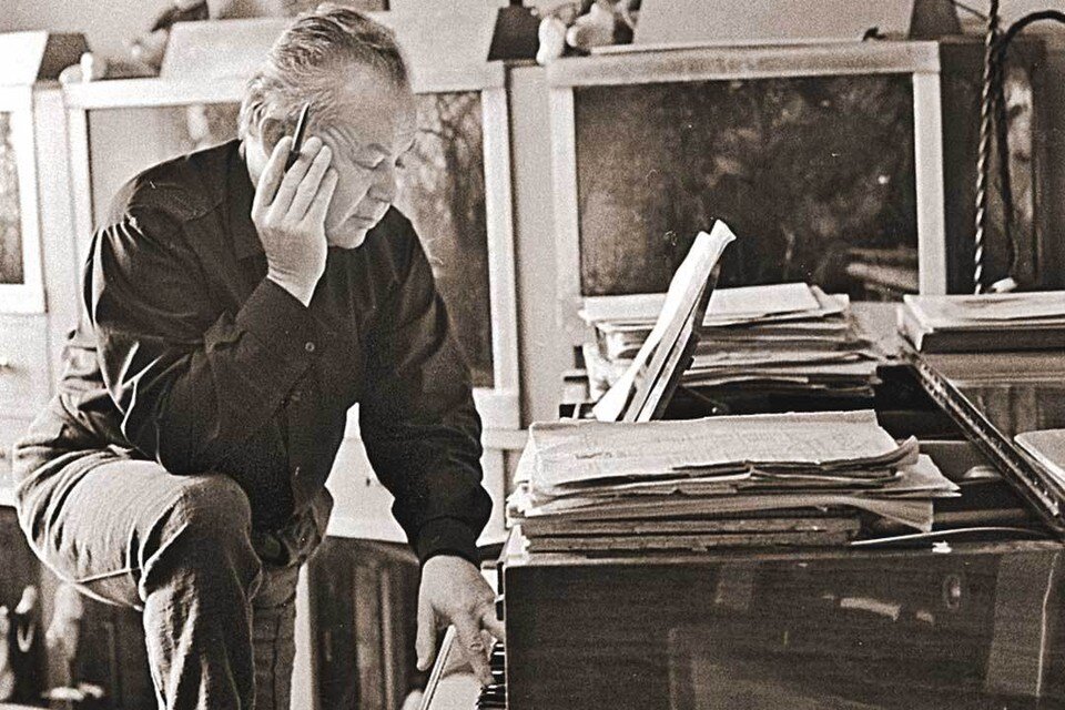    Маэстро писал и шлягеры, и серьезную музыку. Фото: Михаил ОЗЕРСКИЙ/РИА Новости