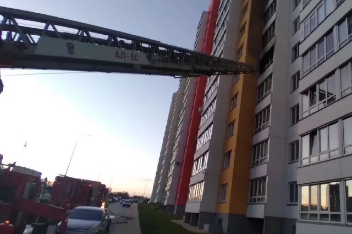    Пожар произошл из-за возгорания матраса на лоджии