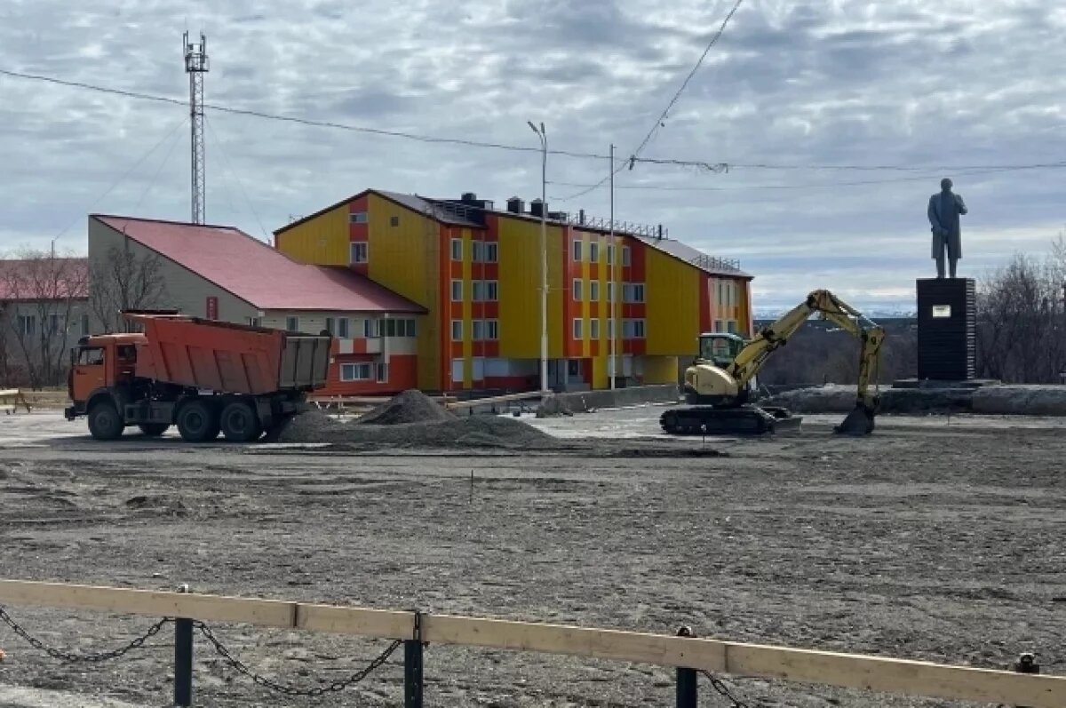    В Палане на Камчатке приступили к благоустройству площади имени Ленина