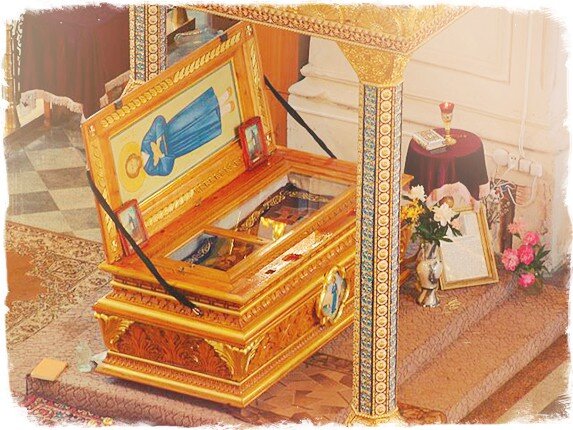 Рака с мощами