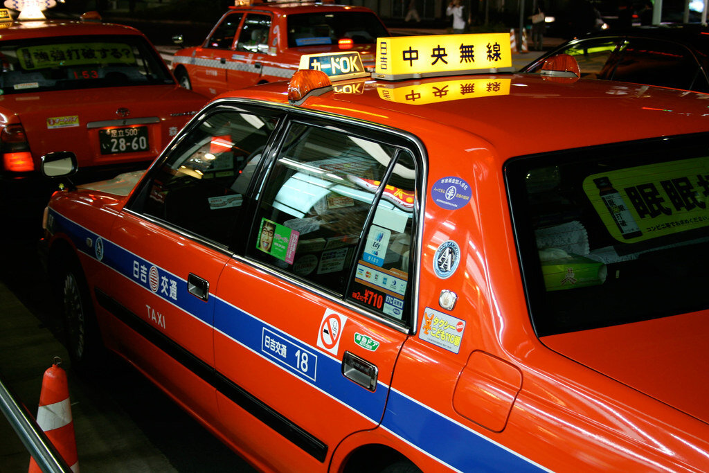 Такси Токио.