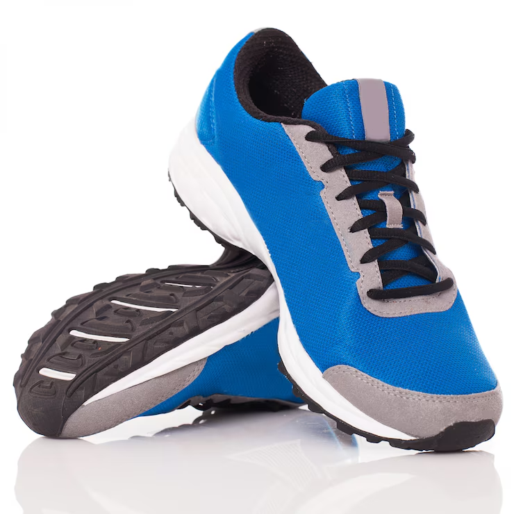 Возьмем два абсолютно одинаковых бренда, согласитесь, тот у которого есть сайт, имеет преимущество