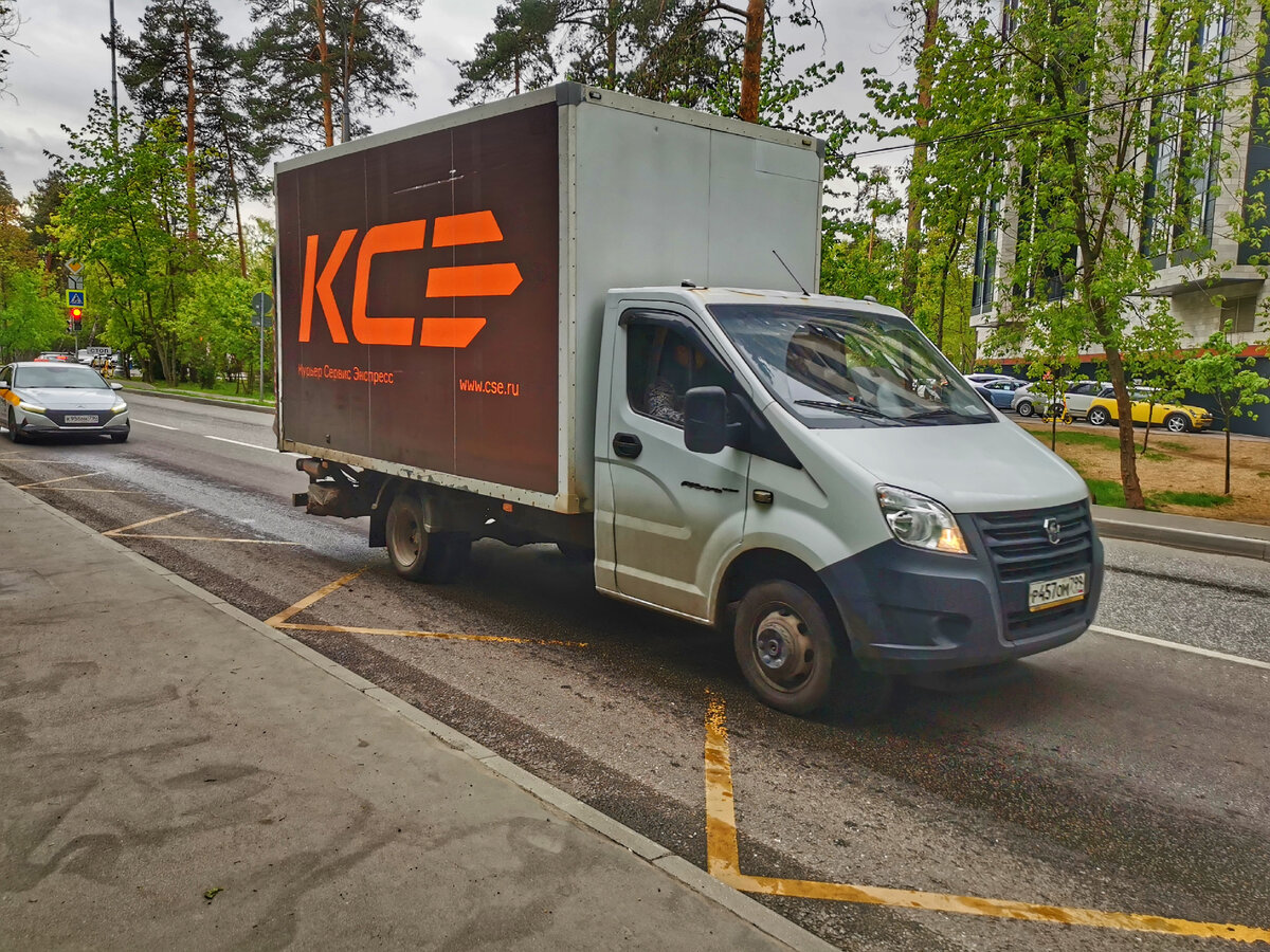 Фургон 3009Z5. Пехотная улица.