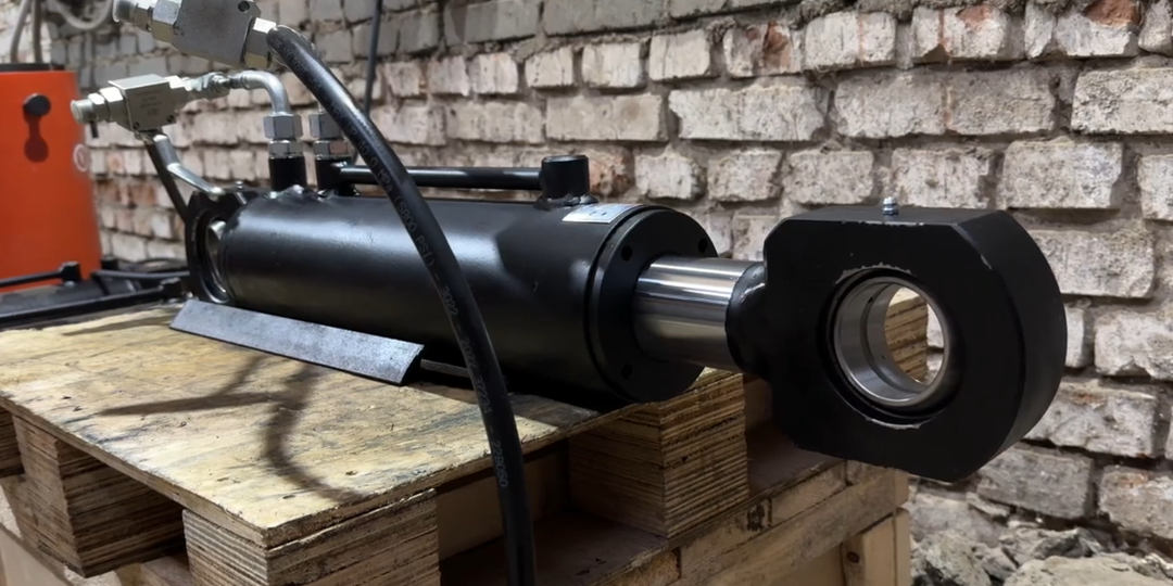 Исследование с пристрастием для бесперебойной работы вашего гидравлического навесного оборудования от "СПЕЦМАШИНЕРИ"_Видео