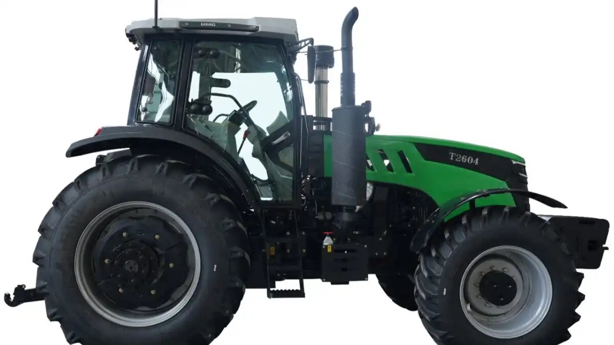 Фото: UMG AGRO / Брянский тракторный завод Новый сельскохозяйственный трактор UMG T2604 мощностью 260 л.с.