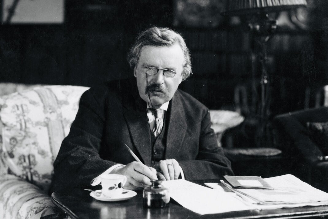 Гилберт Кийт Честертон (29.05.1874-14.06.1936 гг.) – английский христианский мыслитель, журналист и писатель.