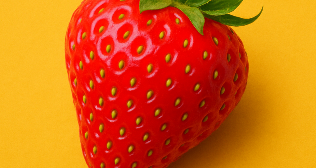 Как распознать "хим"клубнику. Нет, нюхать не надо — достаточно взгляда!