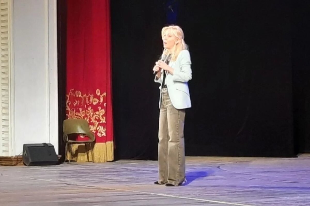    Екатерина Мизулина 25 мая выступит в ледовом дворце «Кристалл арена».