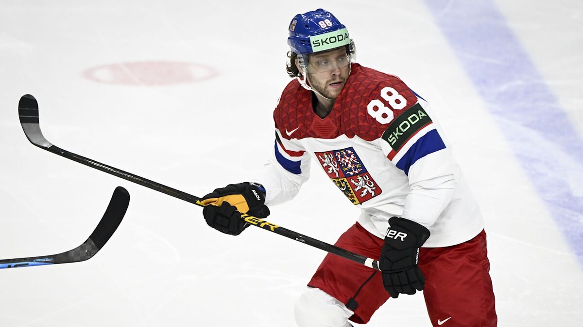 На чемпионате мира 2024 года по хоккею, который проходит в Чехии, наступила пора четвертьфиналов.