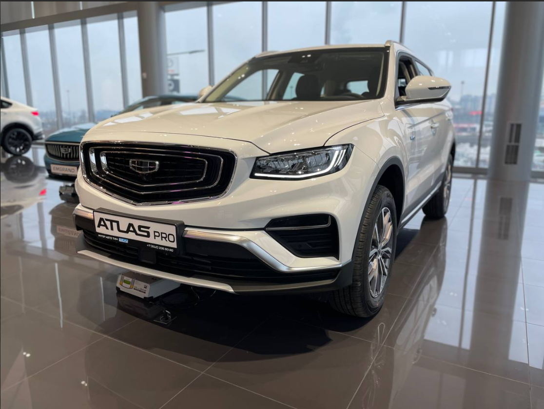 Модель: Geely Atlas Pro
Цвет: Crysta White (Белый)
Адрес: Торговая улица, 22, Санкт-Петербург