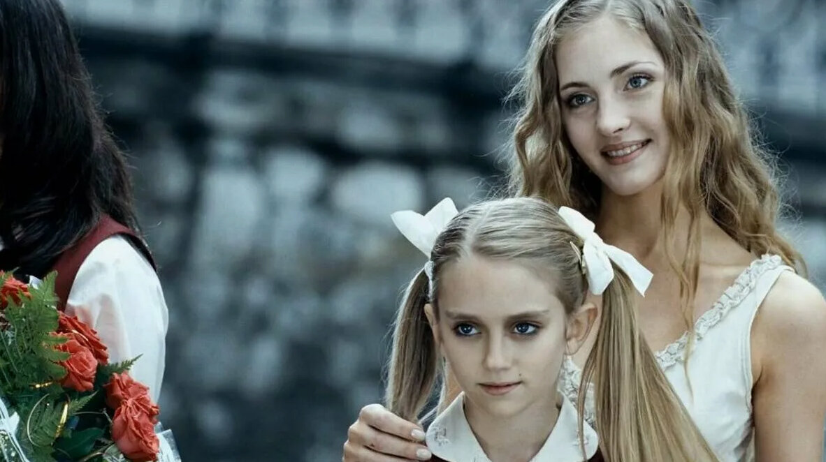 Кадр из фильма "Юленька" (2009)