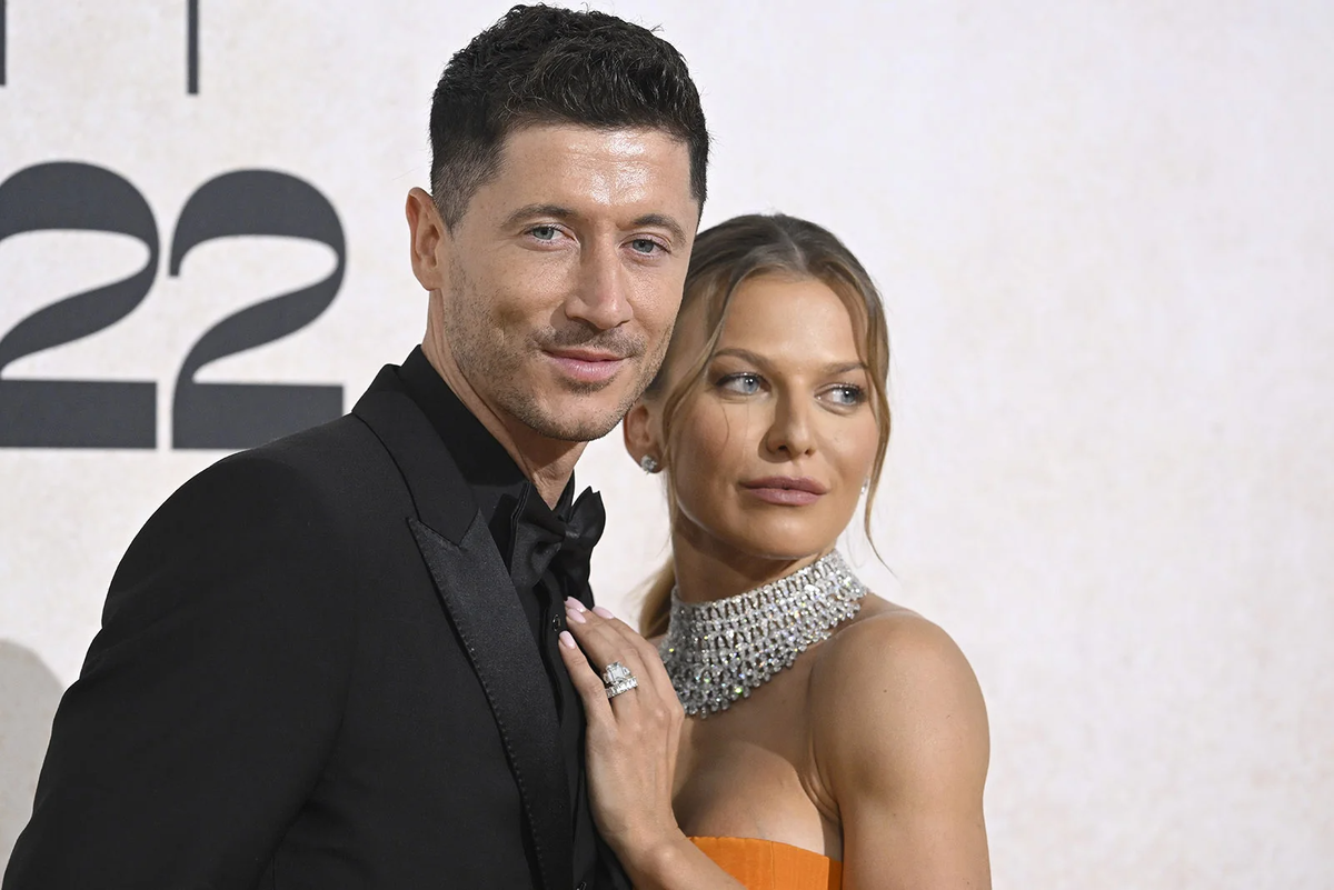 Роберт и Анна Левандовские (Фото Gareth Cattermole·Getty Images)