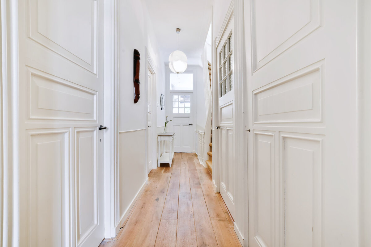 Белые межкомнатные двери