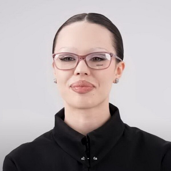     Инстасамка хочет стать матерью