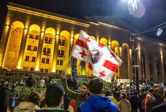    Акция протеста в Тбилиси против законопроекта об иноагентах