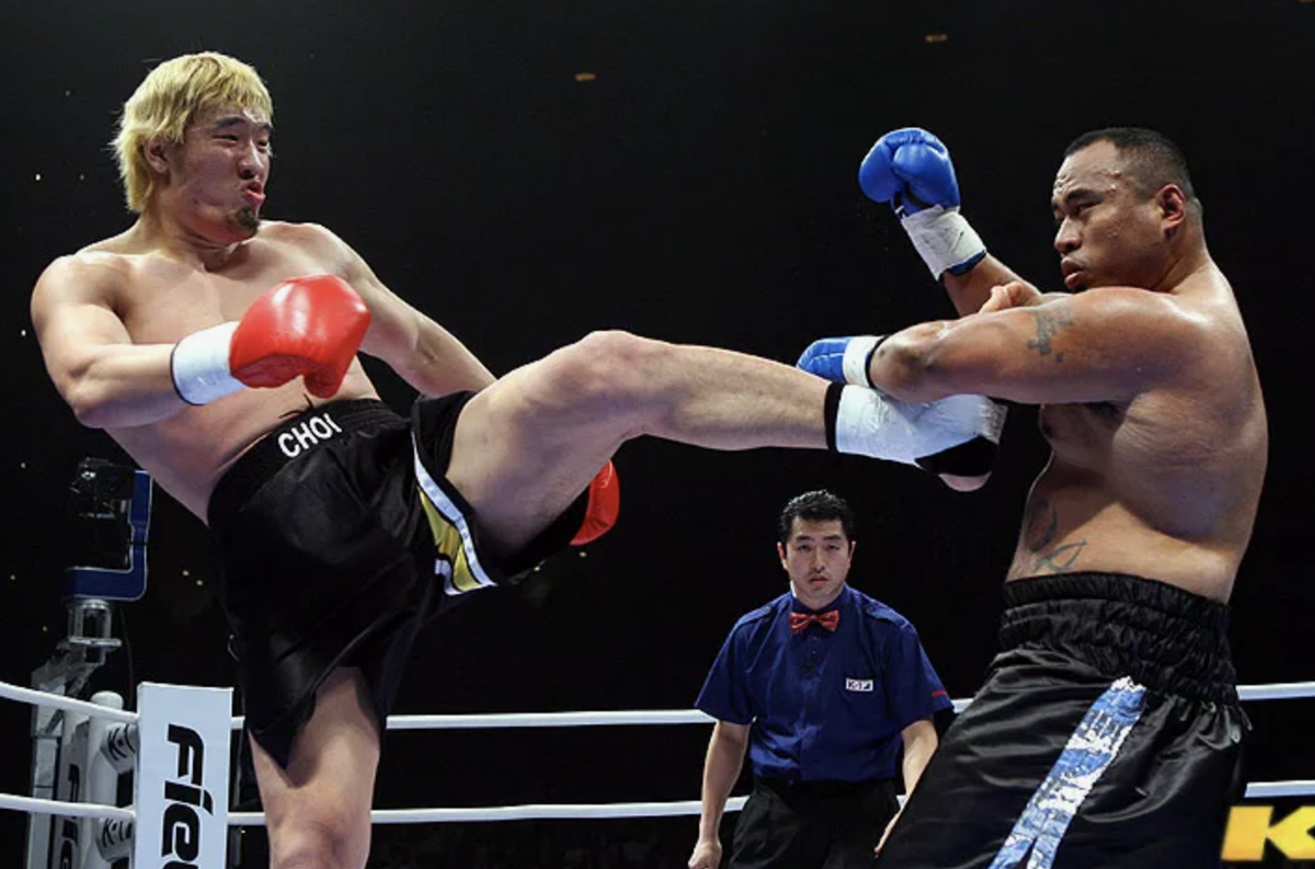 Один из самых высоких и результативных бойцов ММА 21 века. Корейский Монстр, Хон Ман Чой сильно запомнился публике своим грозным видом и опасностью в ринге.