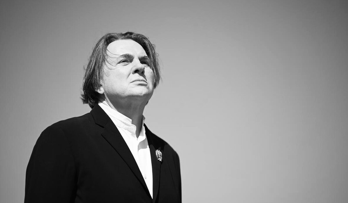 Константин Эрнст