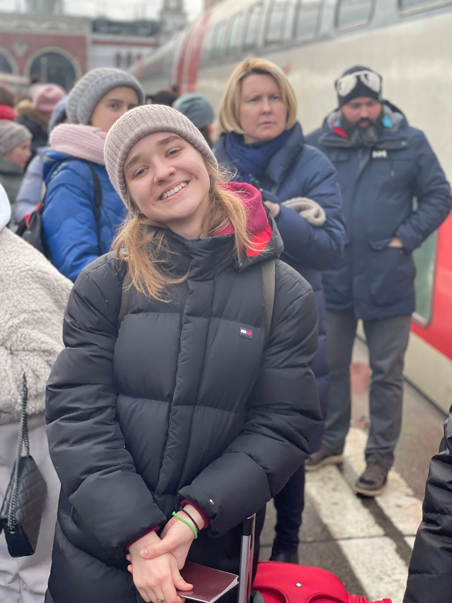 Лера Спириденко перед поездкой в Воронеж. Фото из официальных социальных сетей Ансамбля