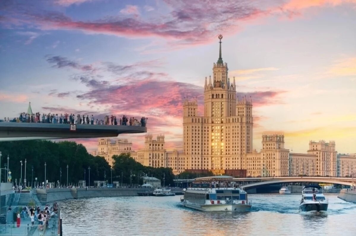    Москва, Петербург и Тюменская область возглавили рейтинг качества жизни