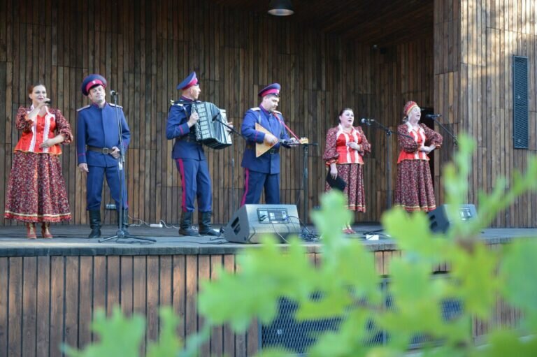    В Оренбурге пройдет второй гала-концерт фестиваля «Обильный край, благословенный» Кристина Просвиркина