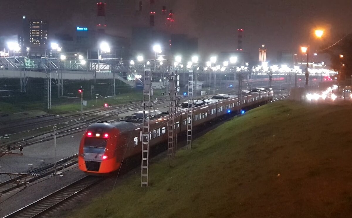 Электричка санкт петербург апраксин