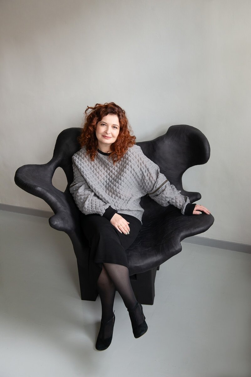 МИЯ КАРЛОВА, дизайнер, галерист, основательница Mia Karlova Gallery