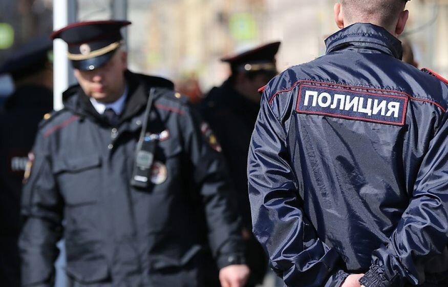    Мигранты напали на депутата на глазах у полиции. Реакция Госдумы