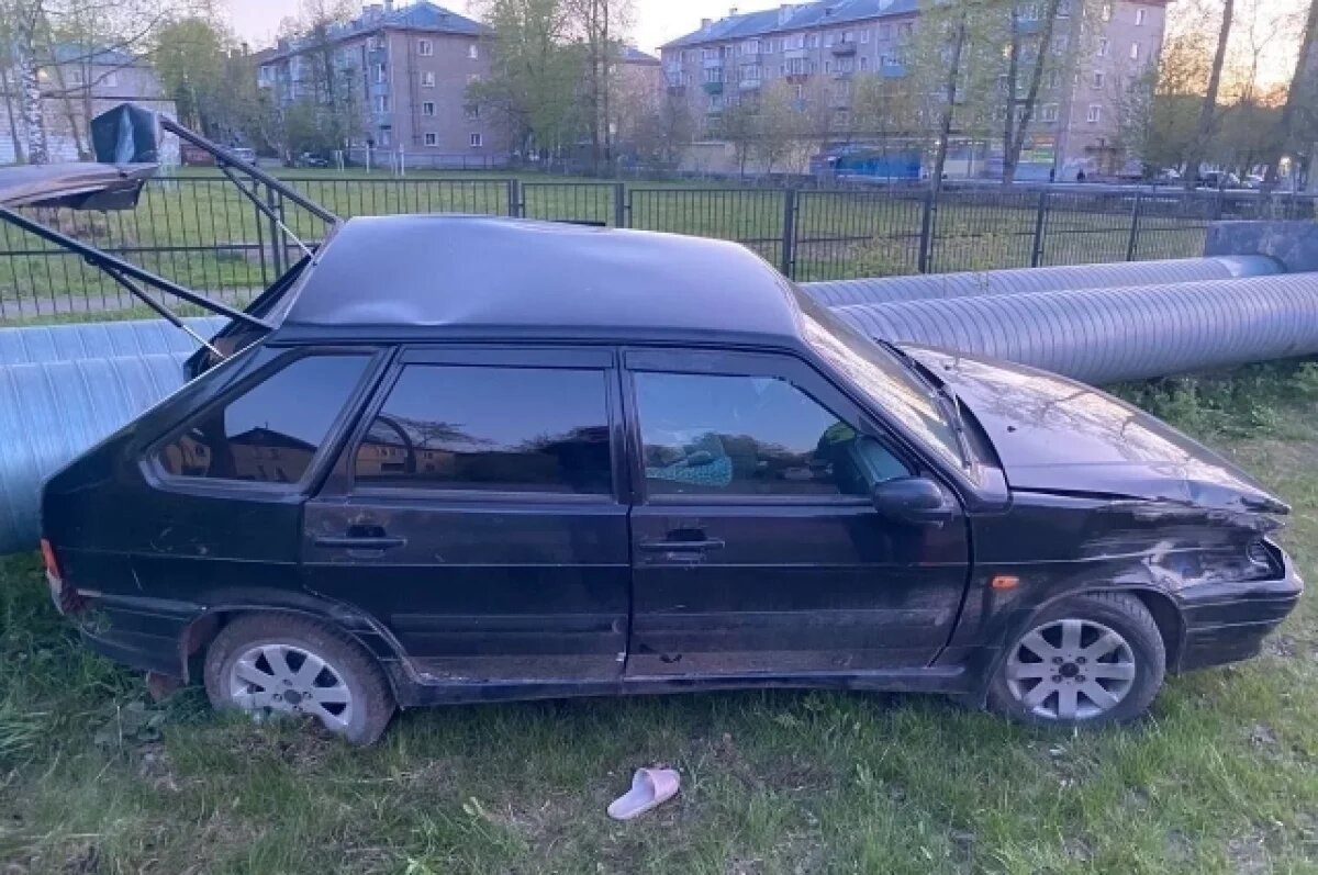    По предварительной информации, 47-летний водитель автомобиля «Ваз- 2114» сбил 55-летнюю женщину