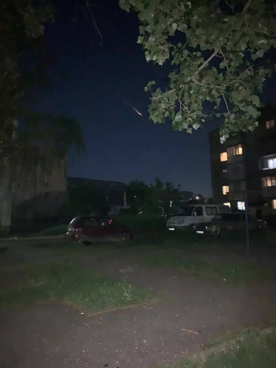 Фото очевидцев из Кисловодска. Фото: Максим Синько / Группа «ВК» AstroAlert | Наблюдательная астрономия